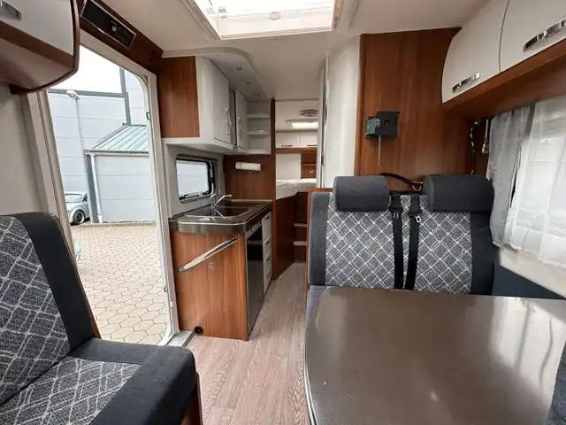 HOBBY OPTIMA DE LUXE V 65 GE